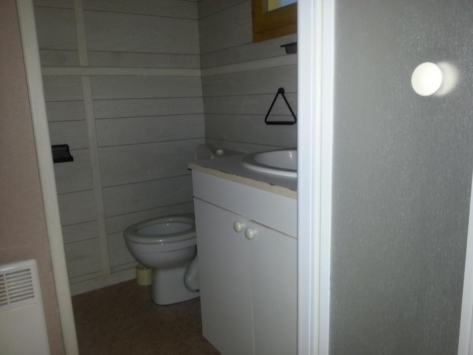 Camping Paradis Bellerive Montfrin Zimmer foto